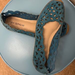 Worn once or twice teal blue